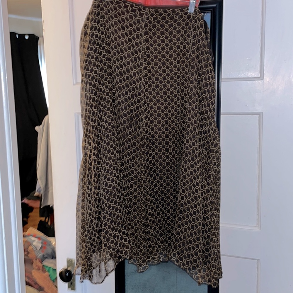 Anne Klein Brown and Tan 100% silk Midi Skirt